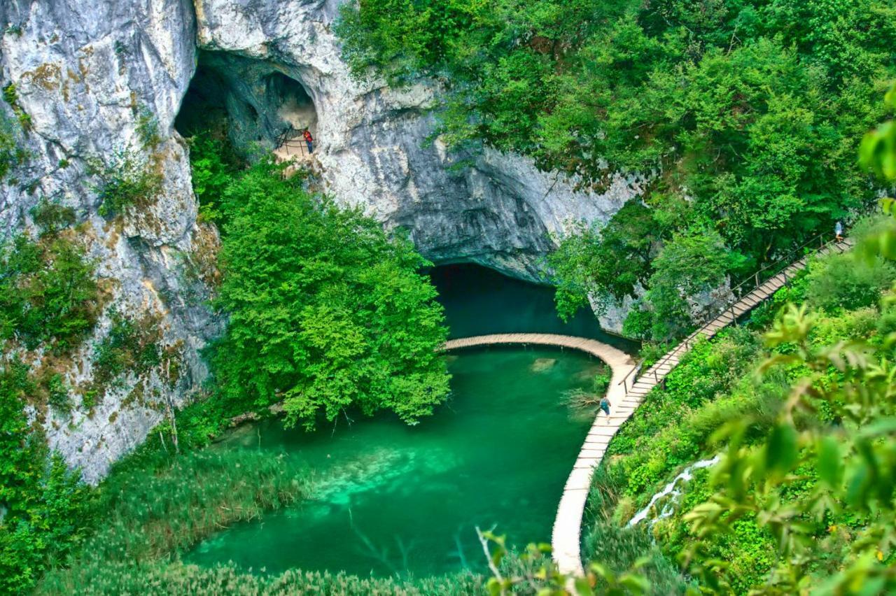 Up27 Suites Plitvice พลิตวิชกา เยเซรา ภายนอก รูปภาพ